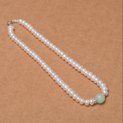 Collar de Perlas Blancas Naturales Voluminosas - Image 2