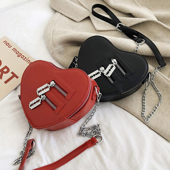 Bolso Satchel Pequeño de Cuero PU con Cadena de Corazón