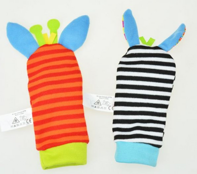 Calcetines Sonajeros Suaves para Bebé - Juguete Sensorial Interactivo - Image 3