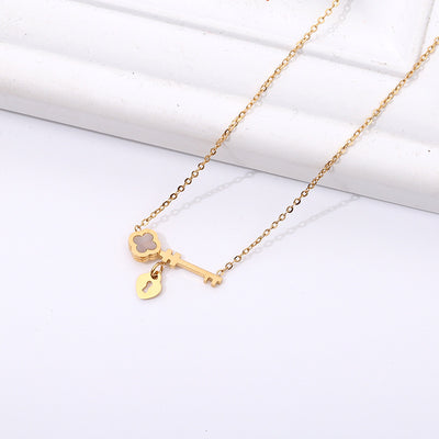 Collar Clavícula con Dije Elegante - Image 9