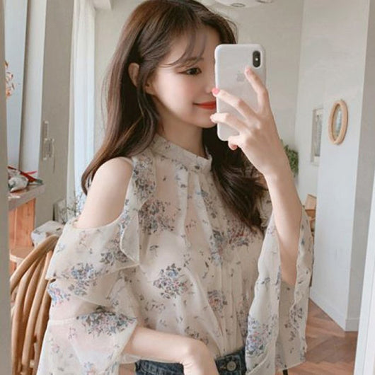 Blusa Floral Hombros Descubiertos con Mangas Acampanadas - Diseño Elegante para Primavera - Image 6