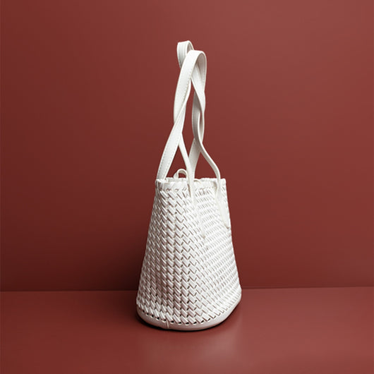 Bolsa Tote Tejida con Diseño Exclusivo y Detalles Calados - Image 10