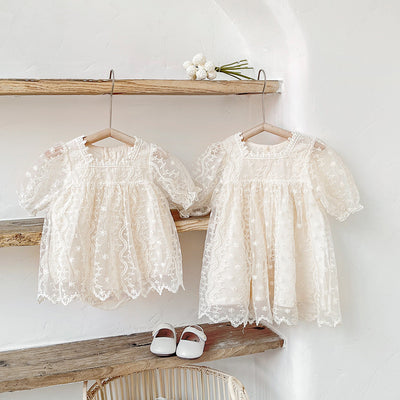 Vestido Princesa de Dos Capas con Encaje para Hermanas