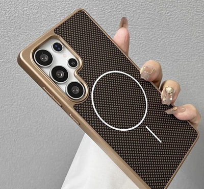 Funda Magnética de Fibra de Carbono para S24plus - Protección Total Anti-caídas