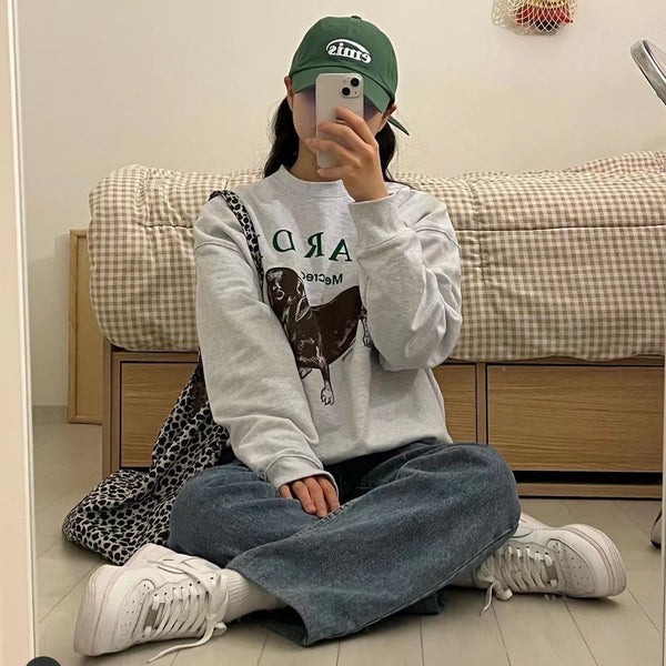 Blusa Suelta Cuello Redondo con Estampado de Perro Salchicha
