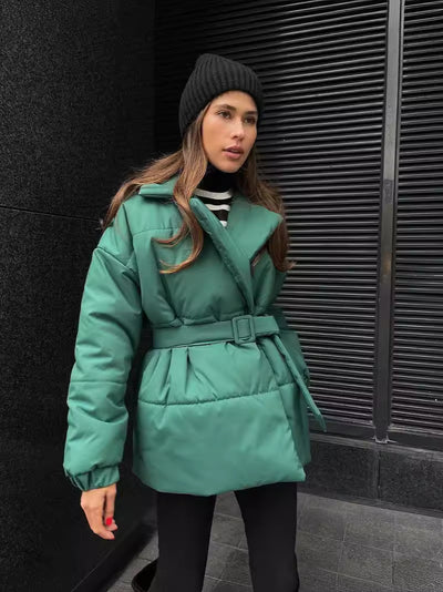 Abrigo de Invierno Entallado para Mujer - Diseño Clásico con Solapa y Cintura Marcada - Image 10