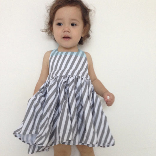 Delantal Infantil Princesa con Gasa Transpirable - Image 11