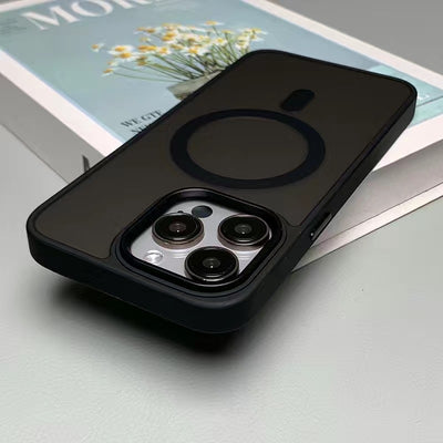 Funda Magnética Antiimpacto con Agujeros Grandes para Teléfono - Image 7