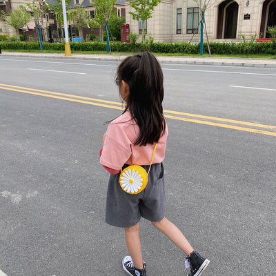 Bolso Infantil con Diseño Floral y Monedero Integrado - Image 4