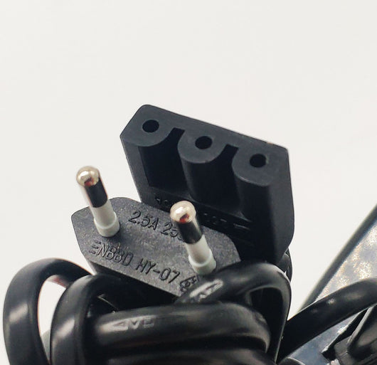 Regleta de Piso con Control Pedal Multifuncional - Image 4