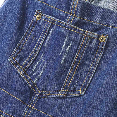 Overol Denim Rasgado con Estilo Urbano - Image 7