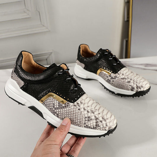 Tenis Estilo Británico Cabeza Redonda con Textura Piel de Serpiente Transpirable