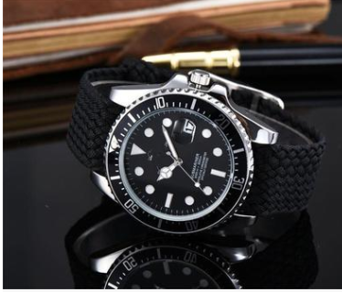 Reloj Unisex de Moda Clásica - Image 2