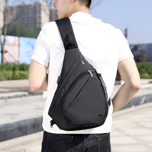 Bolsa de Pecho para Hombre con Compartimento para Botella y Puerto USB - Image 2