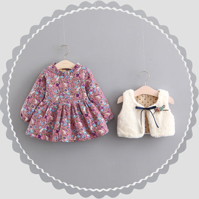 Conjunto de Falda y Blazer para Niñas con Detalles de Terciopelo - Image 4