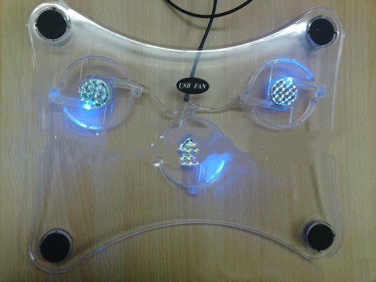 Refrigerador Portátil para Laptop con Tres Ventiladores de Cristal - Image 3