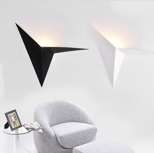 Lámpara de Pared Triangular para Dormitorio y Estudio