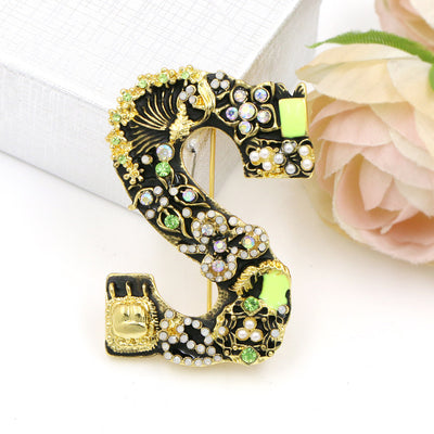 Broche Personalizado con Iniciales en Perlas - Alfiler Elegante para Mujer - Image 33