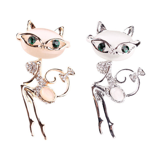 Broche Gato Plateado con Cristales Brillantes