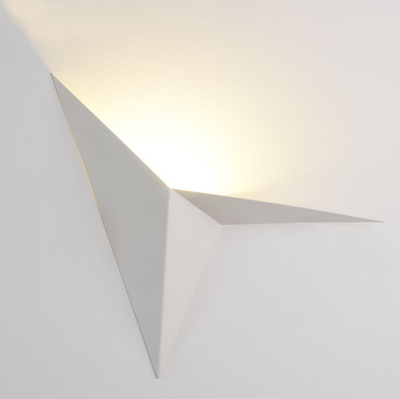 Lámpara de Pared Triangular para Dormitorio y Estudio - Image 11