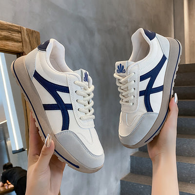 Zapatillas Deportivas Casual Blancas para Mujer - Versátiles y Cómodas - Image 4