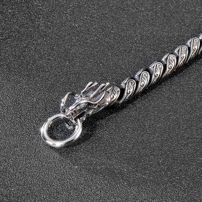 Pulsera Masculina de Acero Titanio con Doble Cierre Personalizado - Image 3