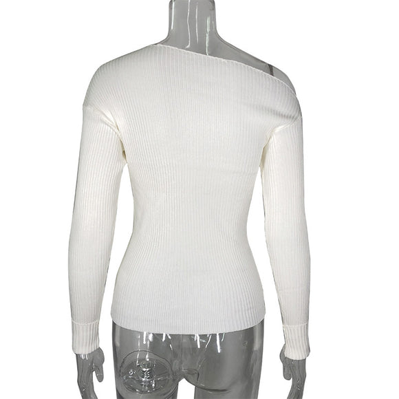 Blusa Blanca con Hombro Caído y Manga Larga