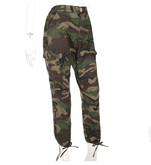 Overol Cargo Mujer con Diseño Camuflaje y Cierre Funcional - Image 4