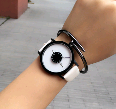 Reloj de Pareja Elegante - Diseño Moderno Unisex para Él y Ella - Image 4