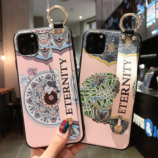 Funda Étnica Pintada para Celular - Image 3