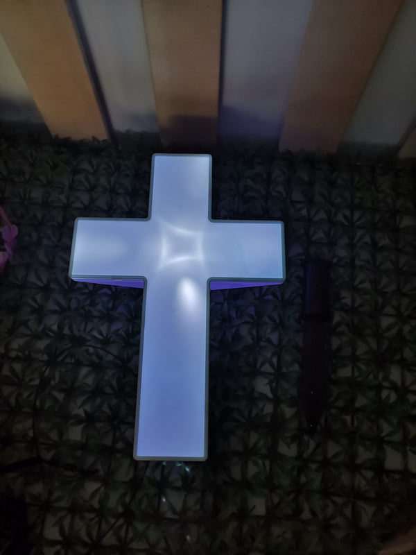 Cruz Luminosa Solar para Nichos - Luz Eterna para Tus Seres Queridos