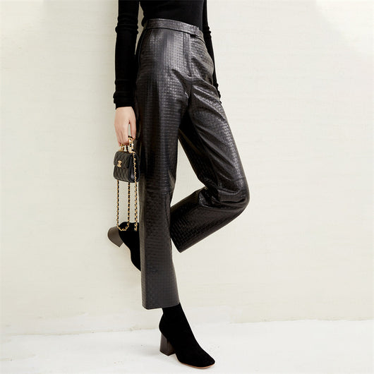 Pantalones Rectos de Ante Premium con Diseño en Relieve - Image 12