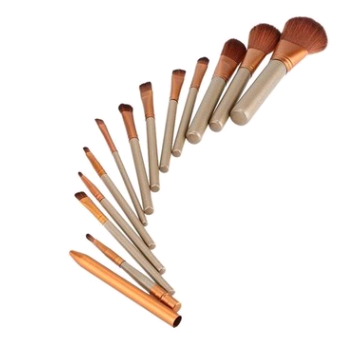 Set de 12 Brochas de Maquillaje Profesional en Caja de Metal - Image 3