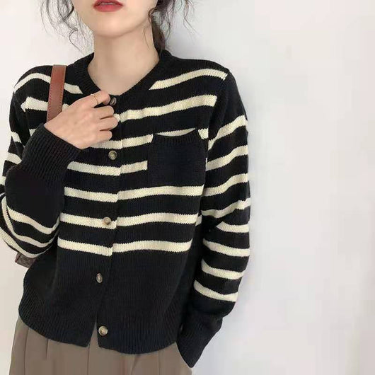 Suéter Tejido de Cuello Redondo con Rayas para Mujer - Image 11