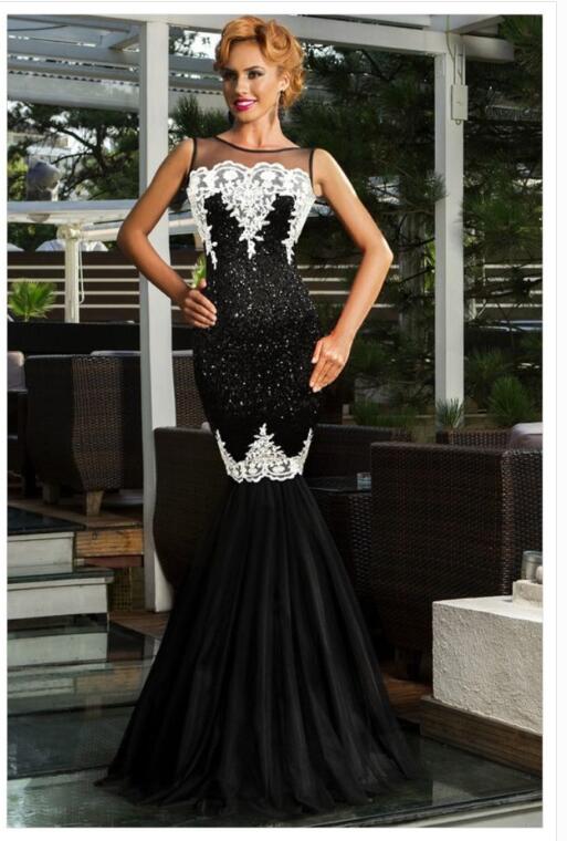 Vestido de Noche Elegante con Lentejuelas y Espalda Descubierta - Image 8