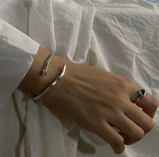 Pulsera de Plata Minimalista