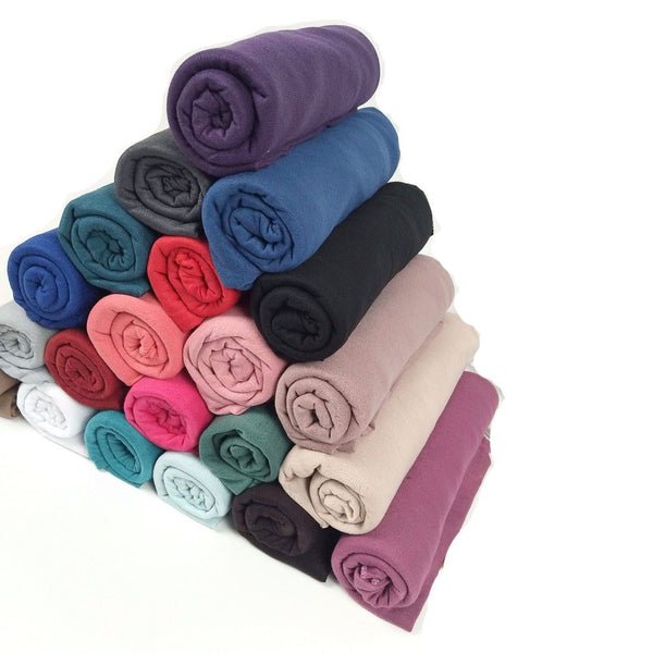 Hijab Islámico Elegante y Versátil