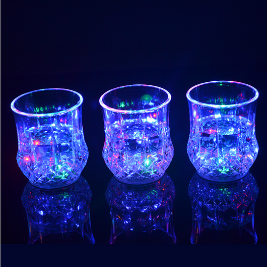 Vaso de Plástico con Tecnología de Inducción - Image 7