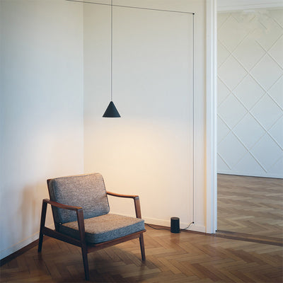 Cama Minimalista Escandinava con Diseño Geométrico - Image 6