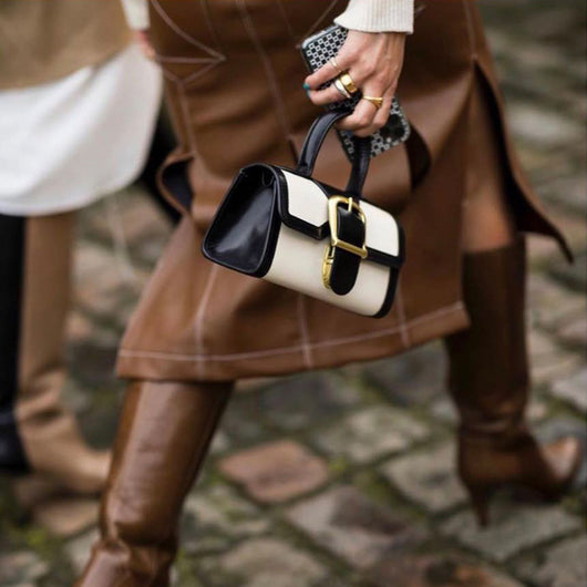 Bolso Doctor Cuadrado de Cuero con Hebilla Francesa