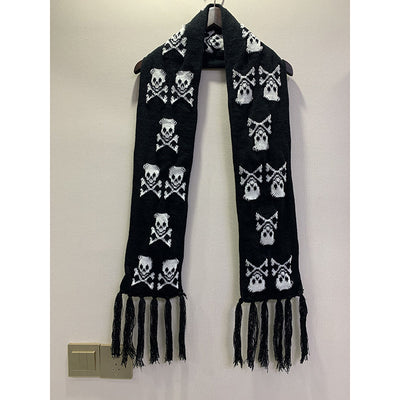 Bufanda Térmica Tejida Gruesa con Diseño Calavera - Image 4