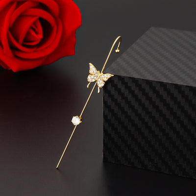 Aretes Dorados con Baño de Oro Real y Diseño Envolvente en la Oreja