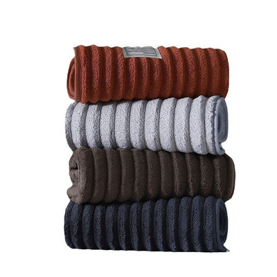 Toallas de Franela de Coral Súper Suaves con Absorción Rápida - Image 4