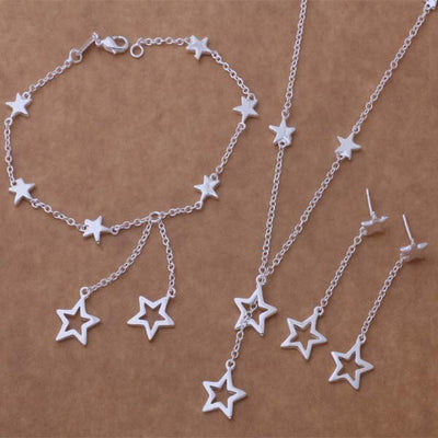 Conjunto de Joyería Plateada: Pulsera, Collar y Aretes Estrella