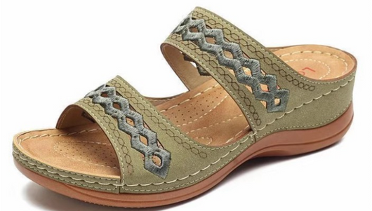 Sandalias Cómodas Caladas Artesanales - Image 7