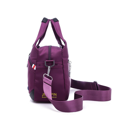 Bolsa Mensajera Impermeable para Mujer - Bolso Crossbody de Diseño Premium - Image 10