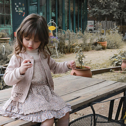 Suéter de Encaje Calado para Niña con Mangas Largas - Estilo Coreano - Image 11