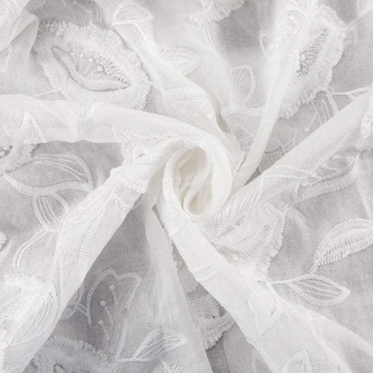 Conjunto Transparente con Bordados y Short de Talle Alto - Image 27