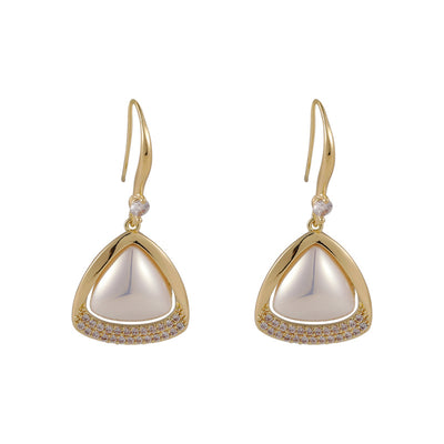 Aretes de Perla Triángulo Diamante Brillante - Image 7