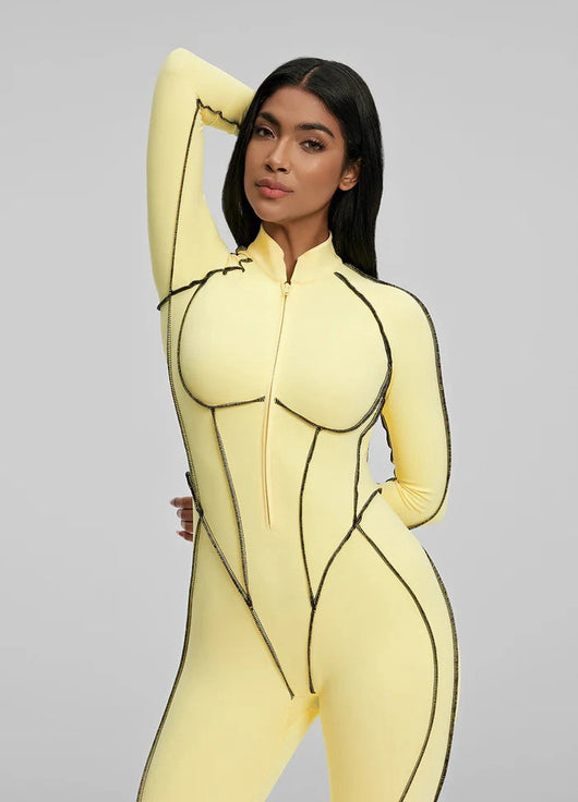 Traje de Yoga Deportivo Entallado con Diseño Asimétrico y Soporte de Pecho - Image 10